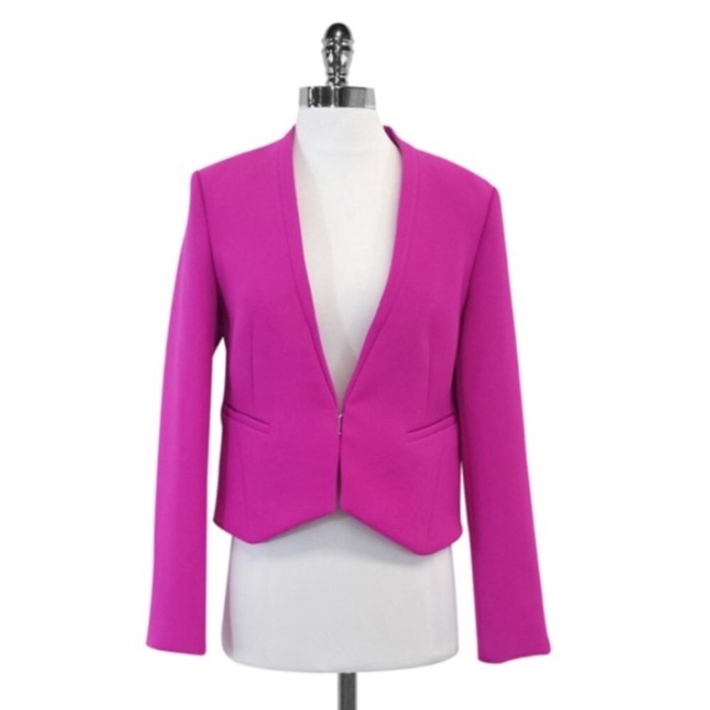 Like new DVF pink crepe blazer